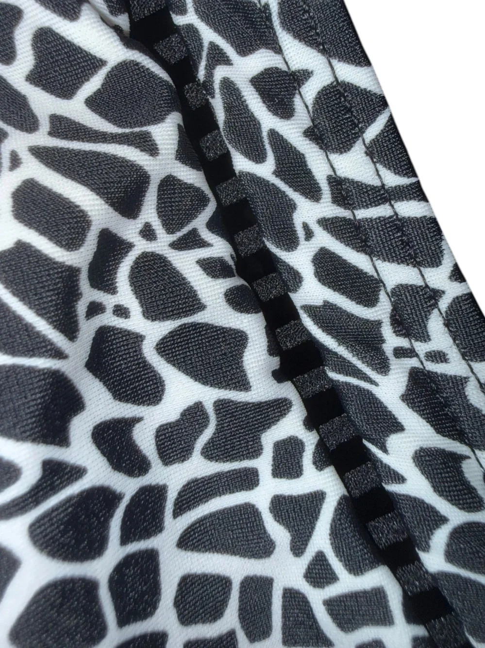 NWT Frederick’s of Hollywood Capri One Piece Swimsuit XL Black White Plunge